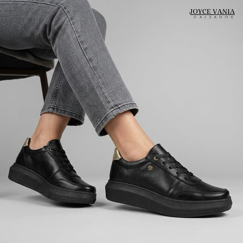Zapatillas Urbanas de Cuero Mujer Regina negro liso