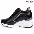 Zapatillas Urbanas Mujer de Cuero Lyra Negro