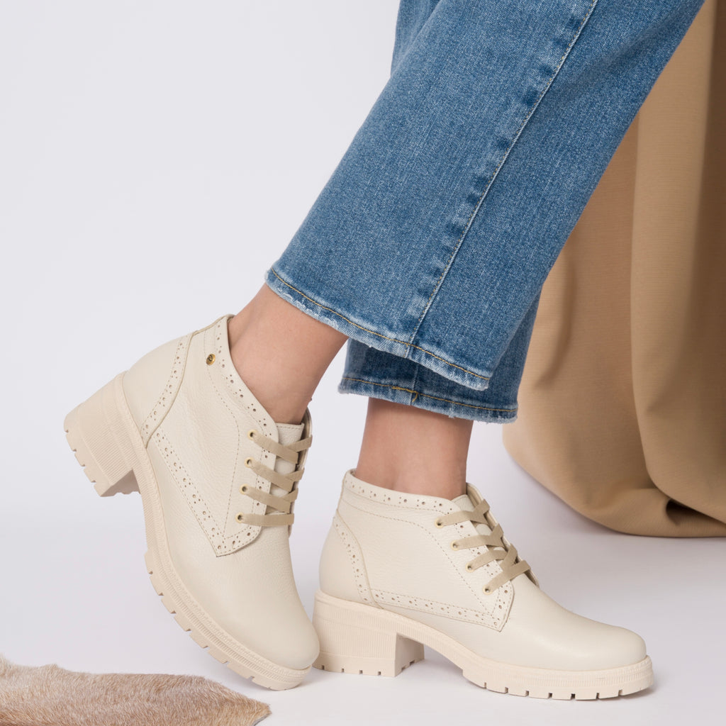 Botines Mujer de Cuero Letizia Beige