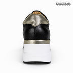 Zapatillas Urbanas de Cuero Mujer Conny negro