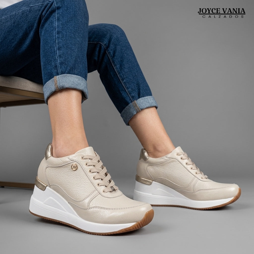 Zapatillas Urbanas Mujer de Cuero Conny Beige