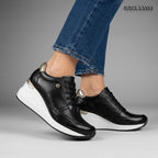 Zapatillas Urbanas de Cuero Mujer Conny negro