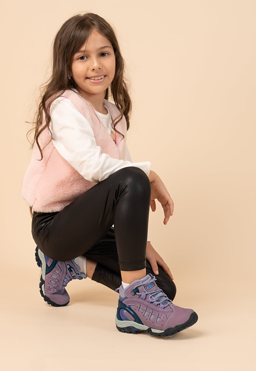 Zapatillas de Cuero Niñas Illary Kaory Uva Dos