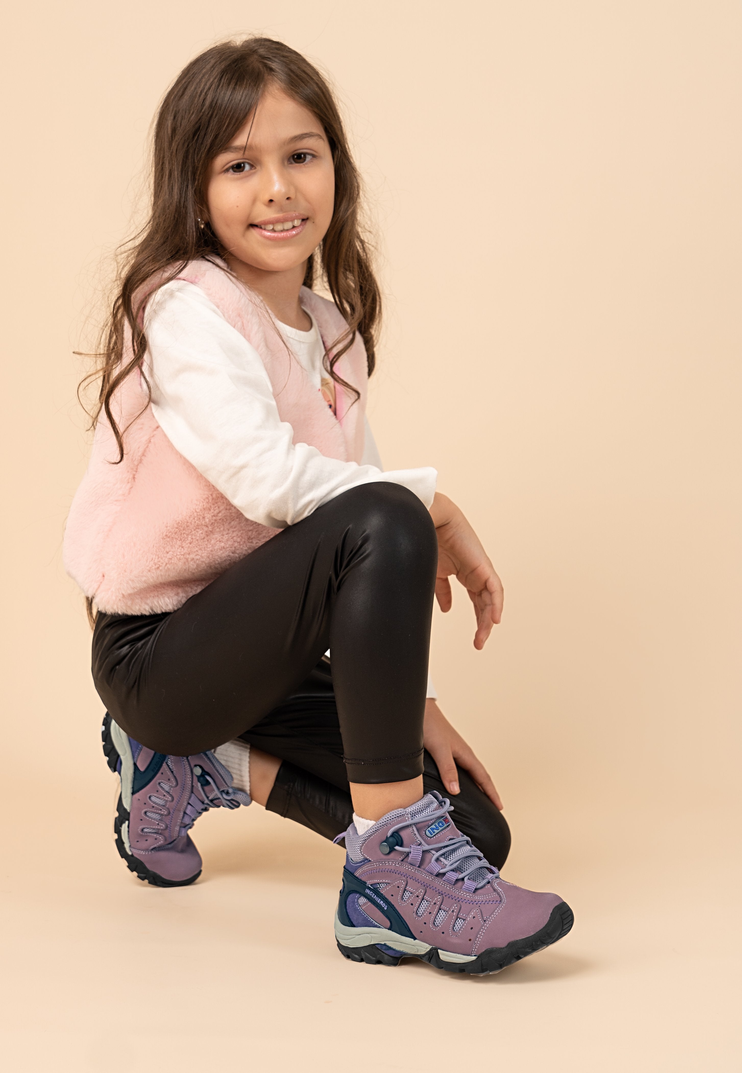 Zapatillas de Cuero Niñas Illary Kaory Uva Dos