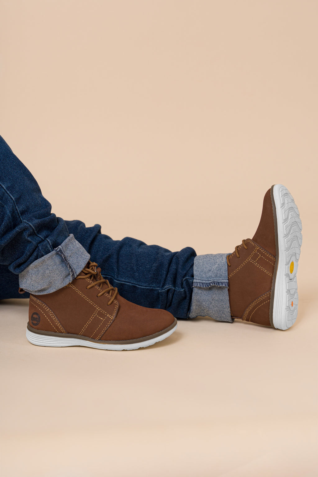 Zapatillas Urbanas de Cuero Niños Huguito Apache