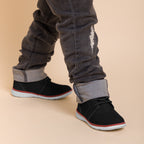 Zapatillas Urbanas de Cuero Niños Huguito Negro