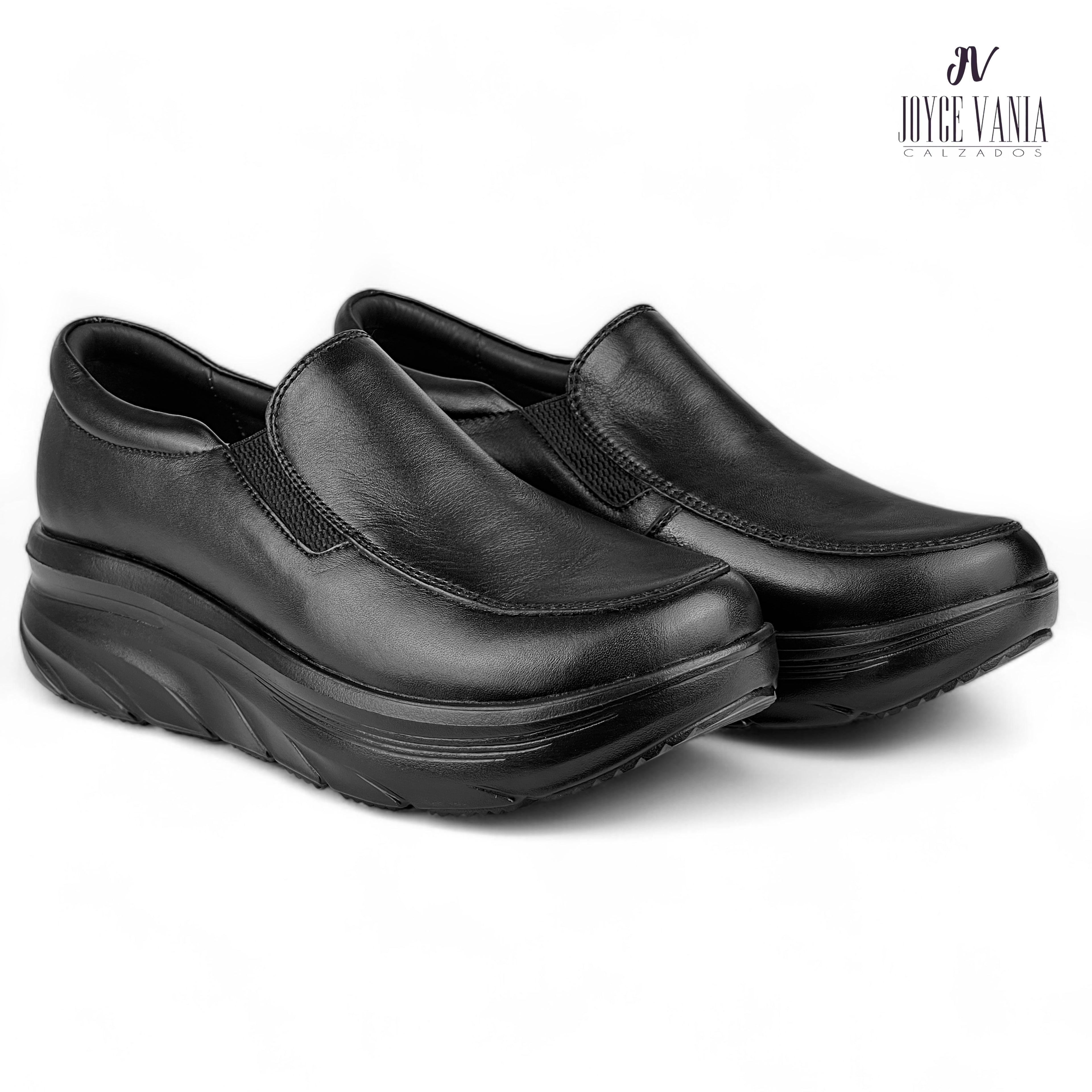 Zapatillas Urbanas Mujer de Cuero Luceli Negro