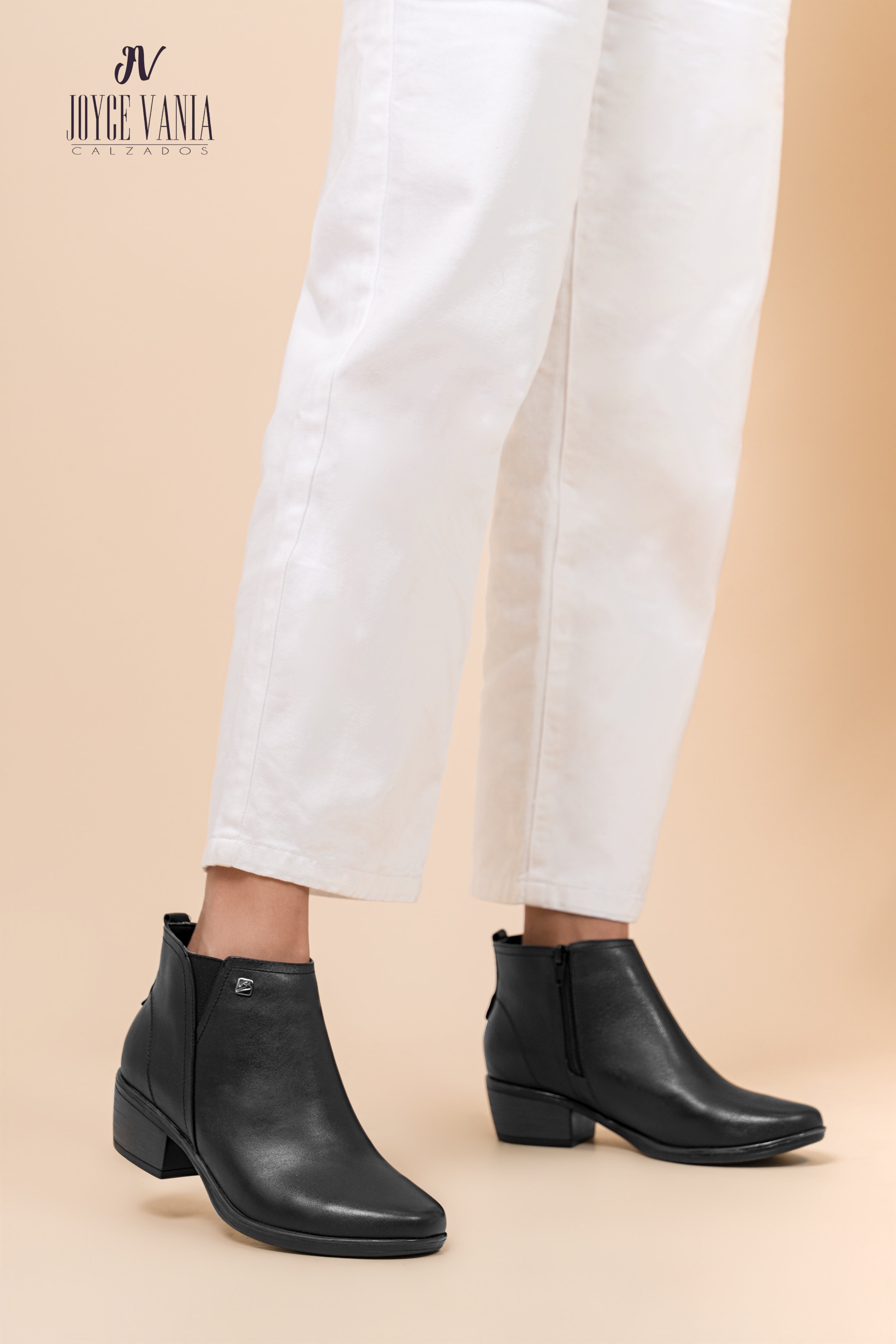 Botines Mujer de Cuero Mercedes Negro