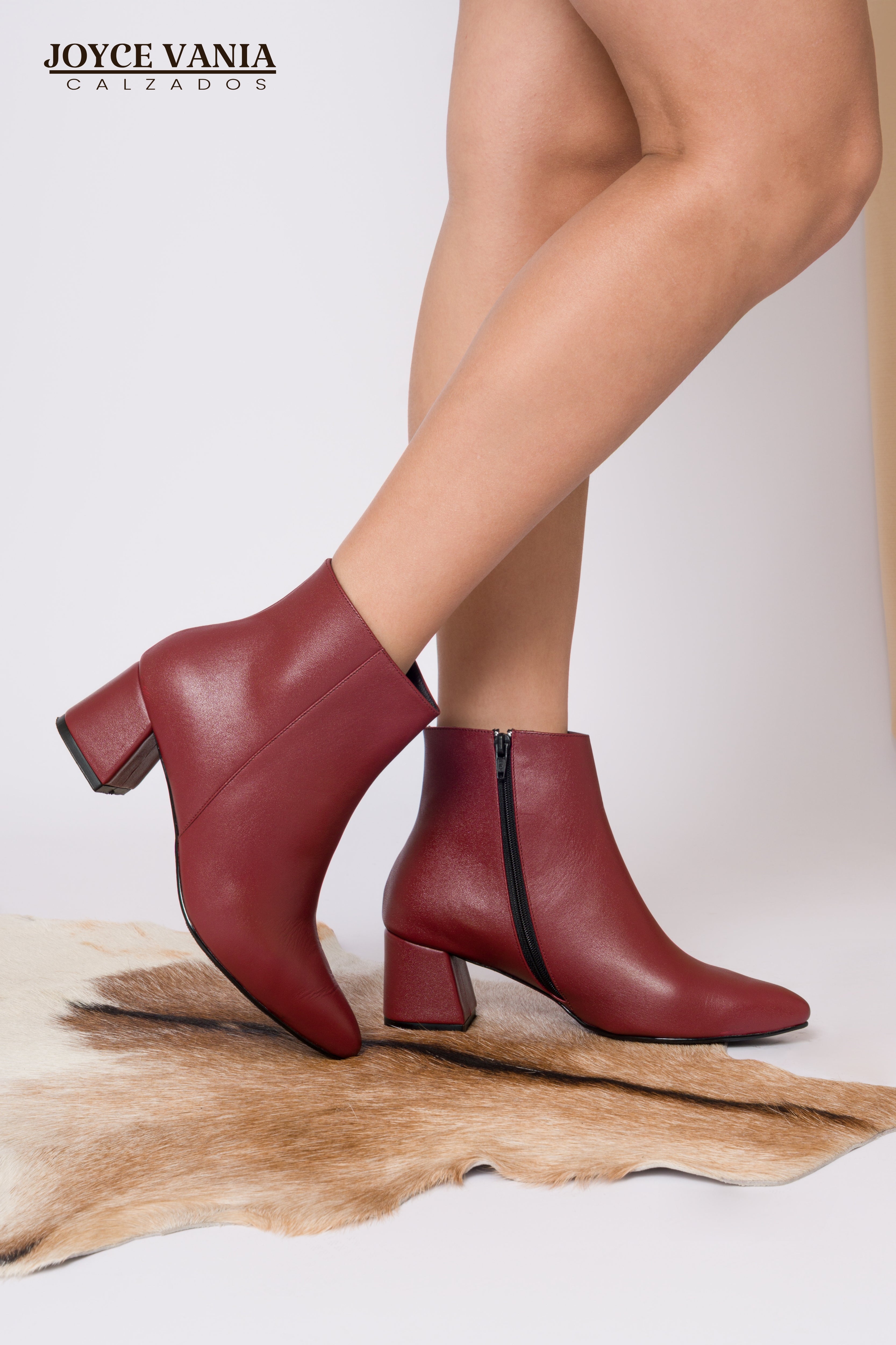 Botines Mujer de Cuero Valentina Vino