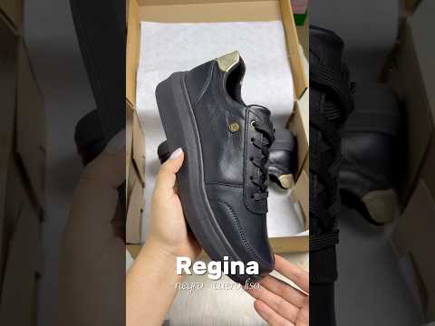 Zapatillas Urbanas de Cuero Mujer Regina negro liso
