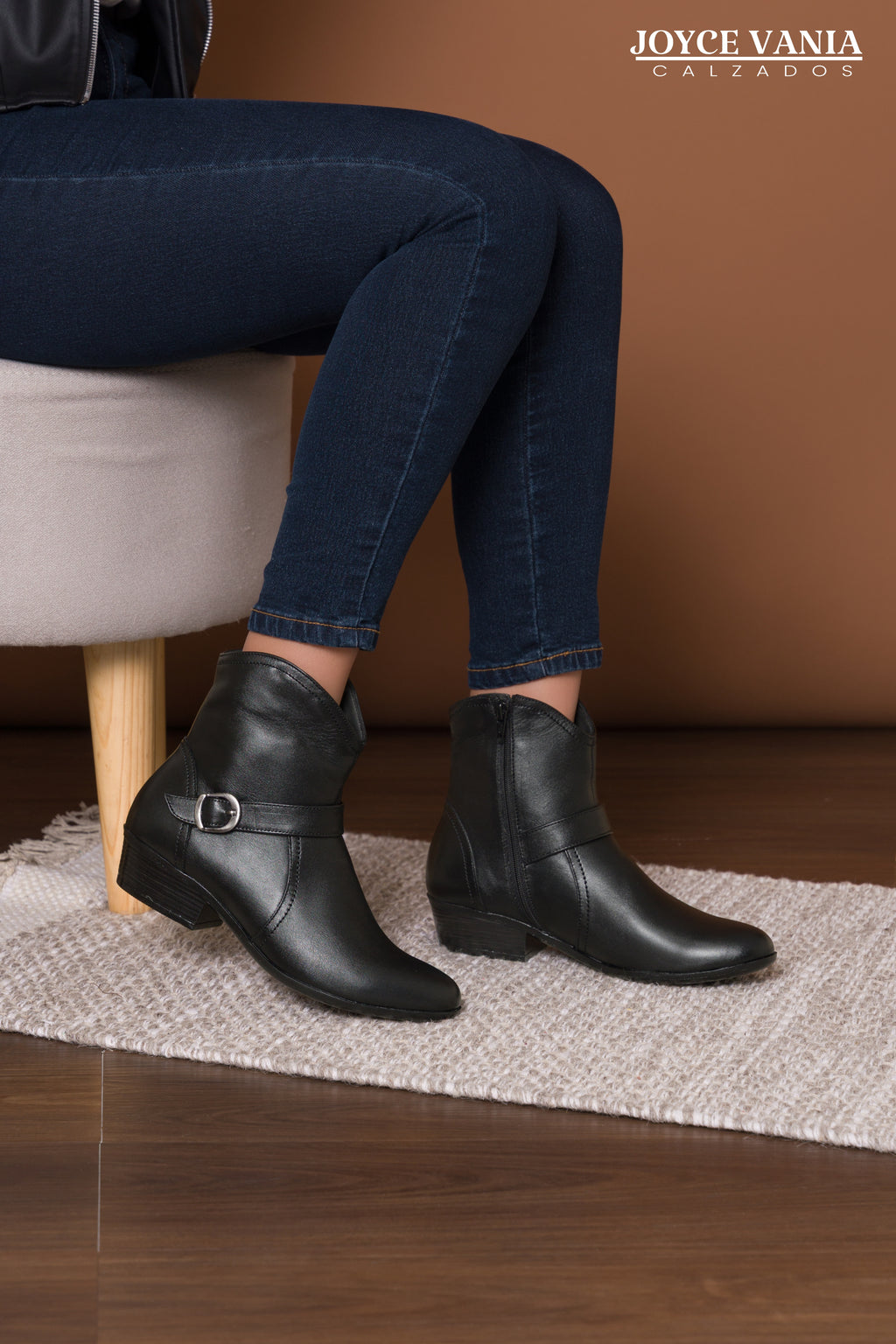 Botines Mujer de Cuero Luciana Negro